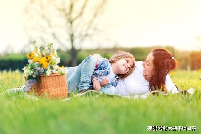 璀璨华服